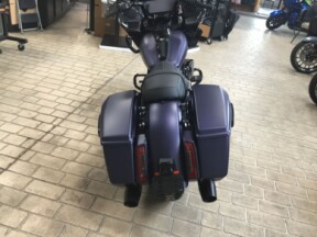 2025 Harley-Davidson<sup>®</sup> Road Glide® Purple Abyss Denim - Black Finish thumb 0
