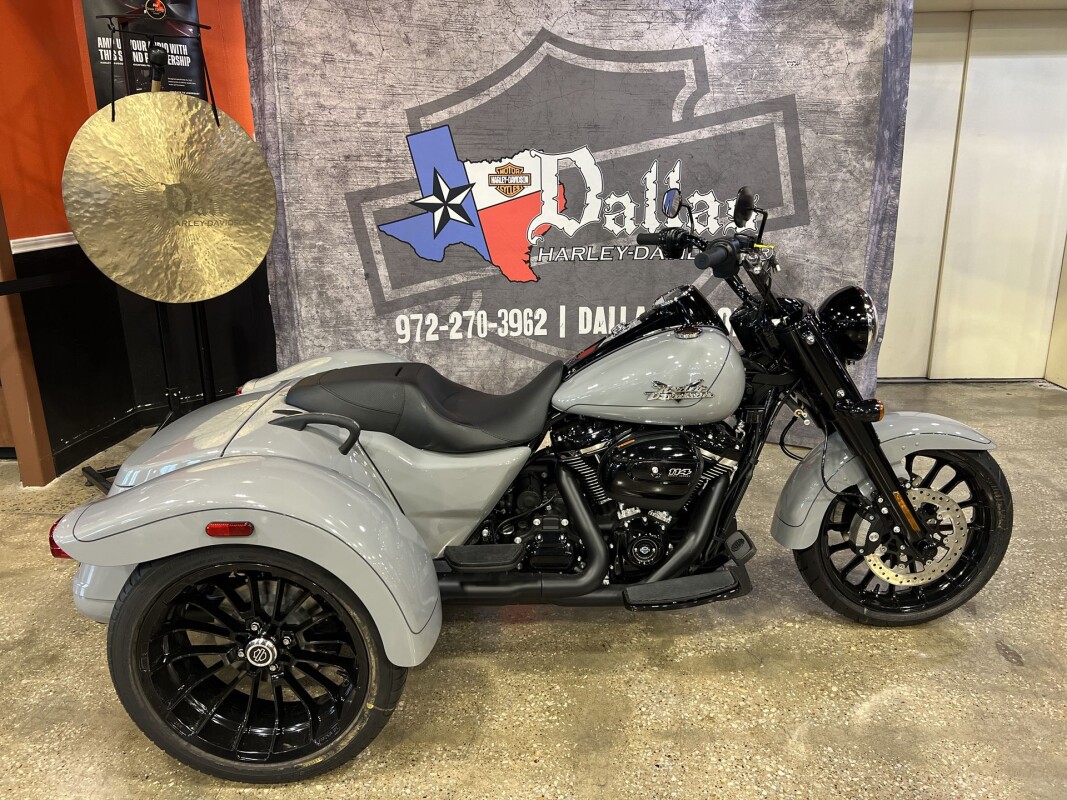 2024 Harley-Davidson Freewheeler FLRT - Photo 2