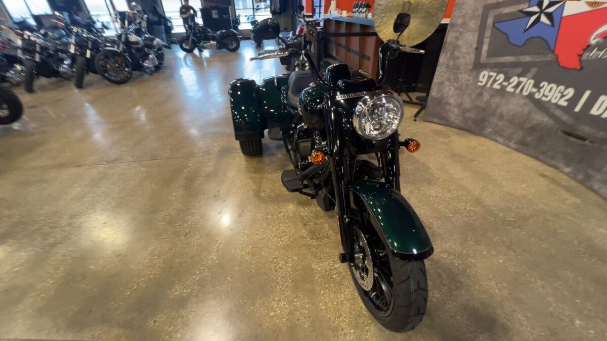2024 Harley-Davidson Freewheeler FLRT - Photo 8