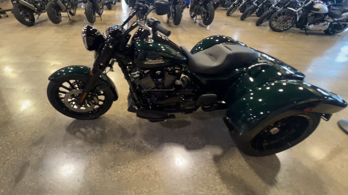 2024 Harley-Davidson Freewheeler FLRT - Photo 10