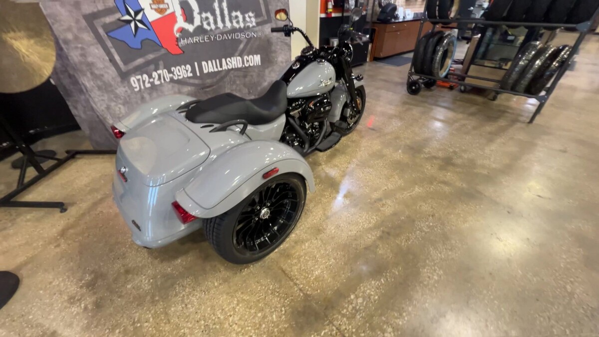 2024 Harley-Davidson Freewheeler FLRT - Photo 5