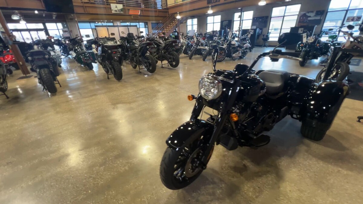2024 Harley-Davidson Freewheeler FLRT - Photo 9