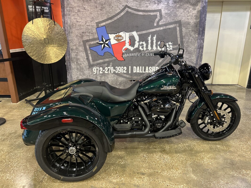 2024 Harley-Davidson Freewheeler FLRT - Photo 2