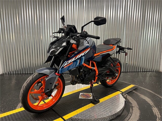 2024 KTM 390 DUKE - Photo 6
