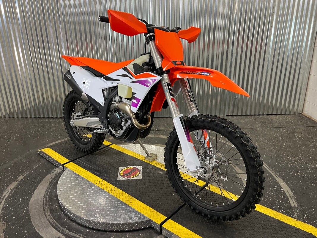 2024 KTM 250 XC-F - Photo 2