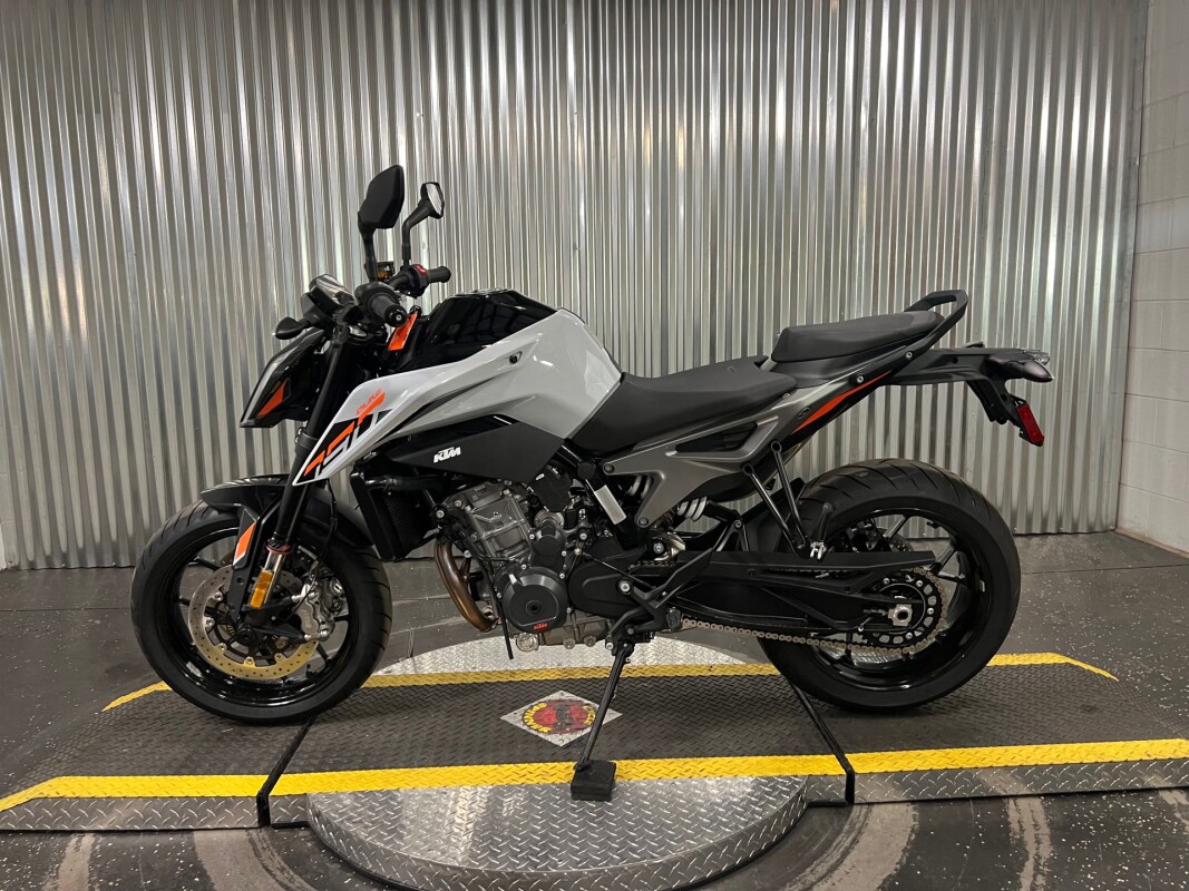2024 KTM 790 DUKE - Photo 5