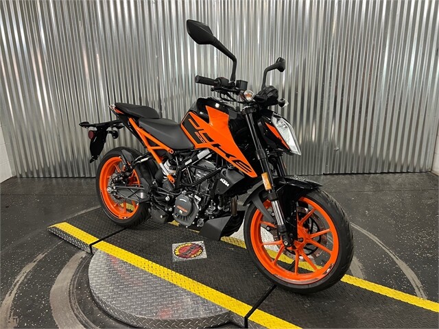 2023 KTM 200 Duke - Photo 2
