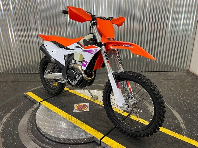 2024 KTM 250 XC-F - Photo 2