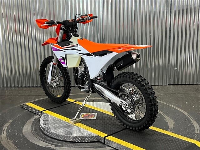 2024 350 XC-F - Photo 4