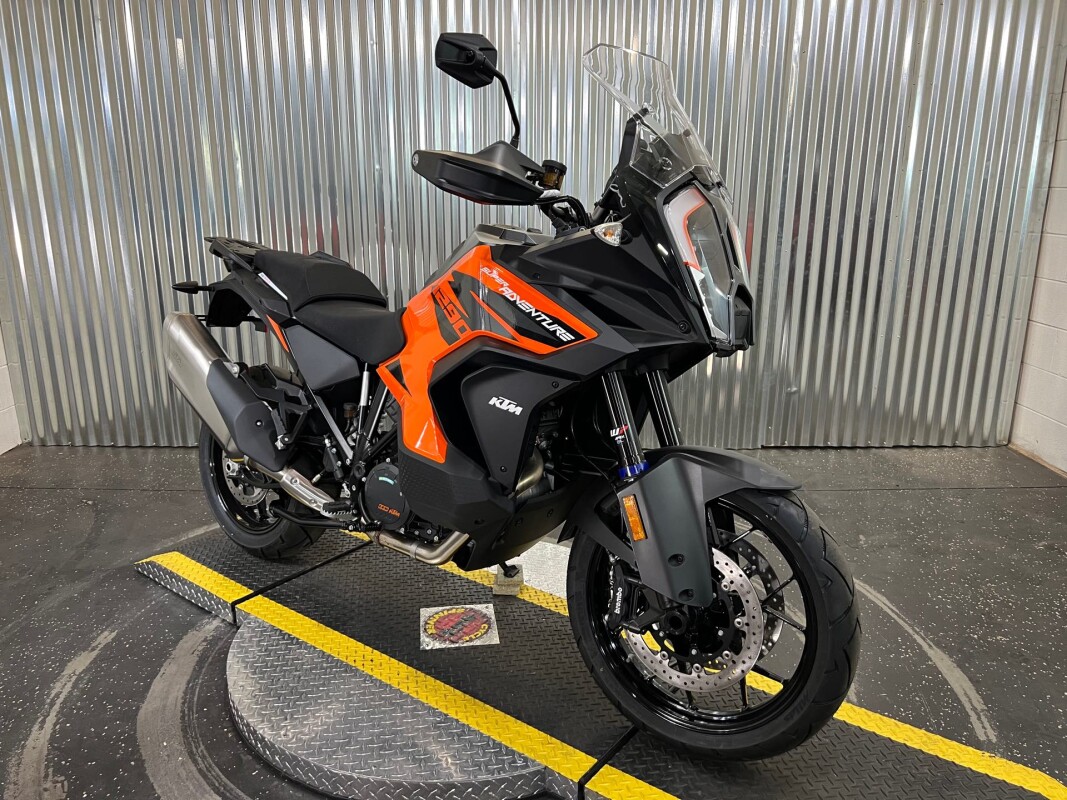 2023 KTM 1290 Super Adventure S - Photo 2