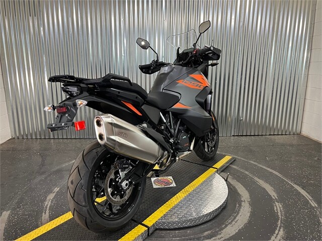2023 KTM 1290 Super Adventure S - Photo 3