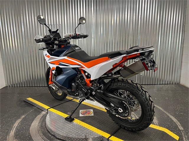 2024 KTM 890 Adventure R - Photo 4