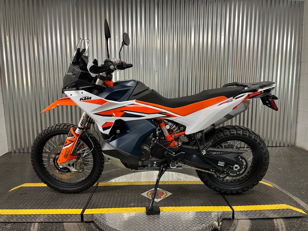2024 KTM 890 Adventure R - Photo 5