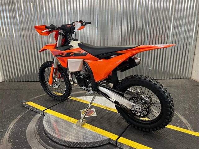 2025 KTM 250 XC-F - Photo 4