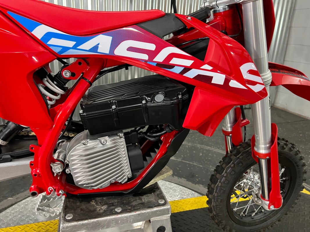 2023 GASGAS MC-E 3 - Photo 2