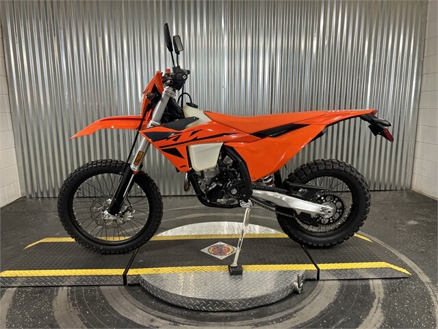 2025 KTM 500 EXC-F - Photo 6