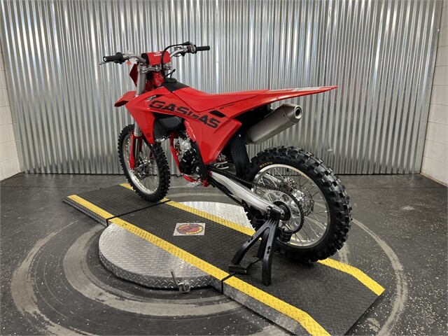 2025 MC 350F - Photo 4