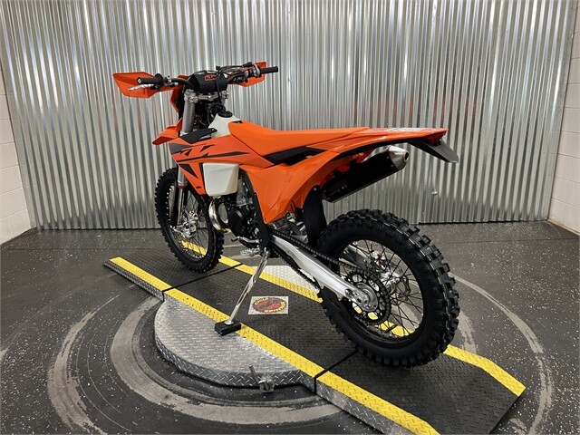 2025 KTM 300 XC-W - Photo 4