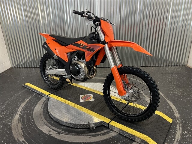 2025 KTM 450 SX-F - Photo 2