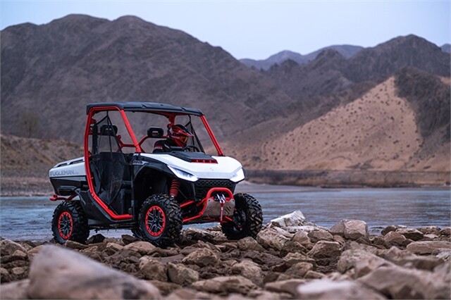 2024 Segway UT10 P - Photo 6