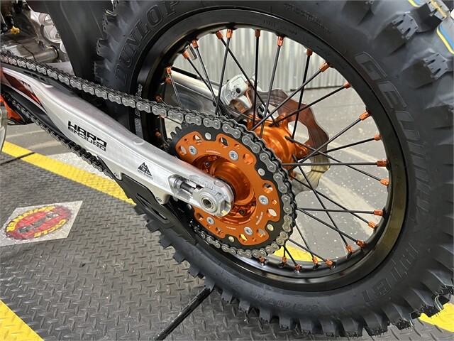 2025 KTM 300 XC-W Hardenduro - Photo 6