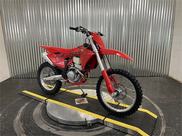 2025 EX 350F - Photo 2