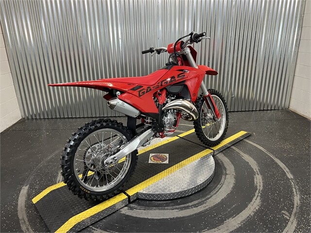 2025 MC 150 - Photo 3