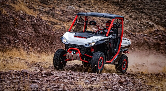 2024 Segway UT10 P - Photo 2
