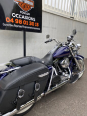 2000 Harley-Davidson<sup>®</sup> Road King<sup>®</sup> Classic thumb 0