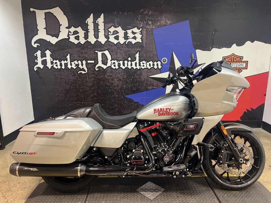 2025 Harley-Davidson CVO Road Glide ST FLTRXSTSE - Photo 2