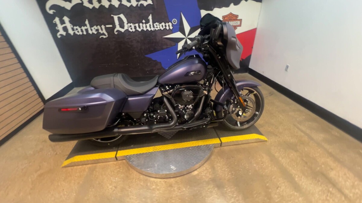 2025 Harley-Davidson Street Glide FLHX - Photo 5