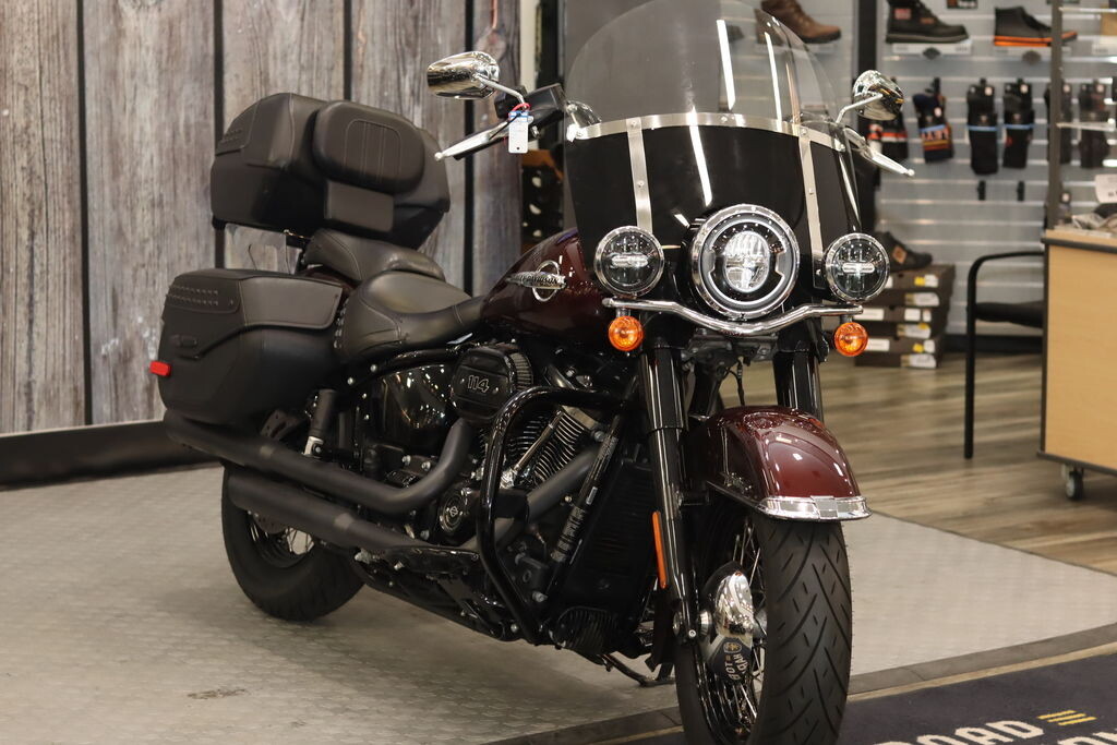 2018 Harley-Davidson Heritage Softail Classic 114 FLHCS, photo 6