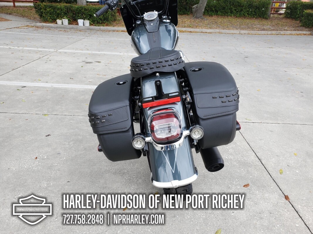 2025 HARLEY-DAVIDSON FLHCS - Photo 8