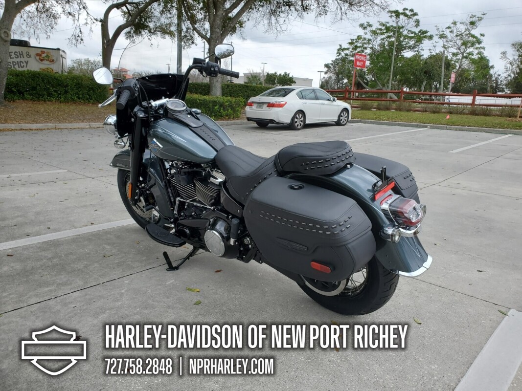 2025 HARLEY-DAVIDSON FLHCS - Photo 10