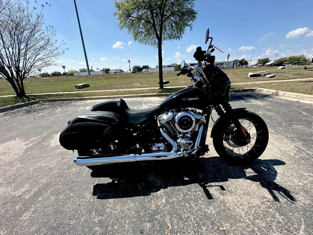 2025 Harley-Davidson Street Bob FXBB
 MSRP $18,349