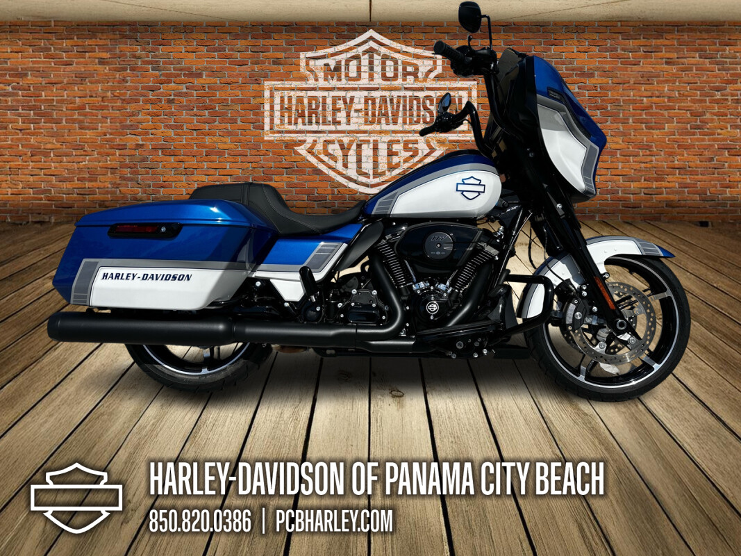2024 Harley-Davidson<sup>®</sup> Street Glide®