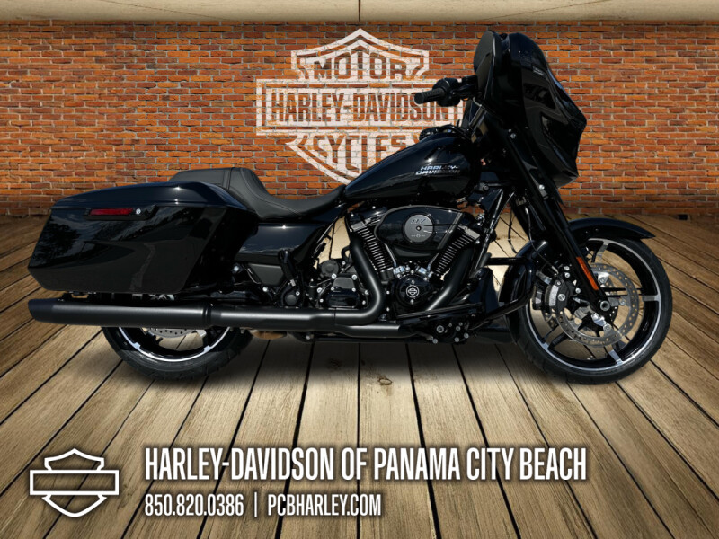 2025 Harley-Davidson<sup>®</sup> Street Glide®