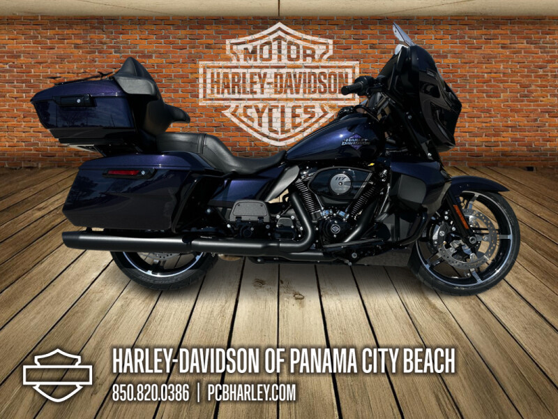 2025 Harley-Davidson<sup>®</sup> Street Glide® Ultra