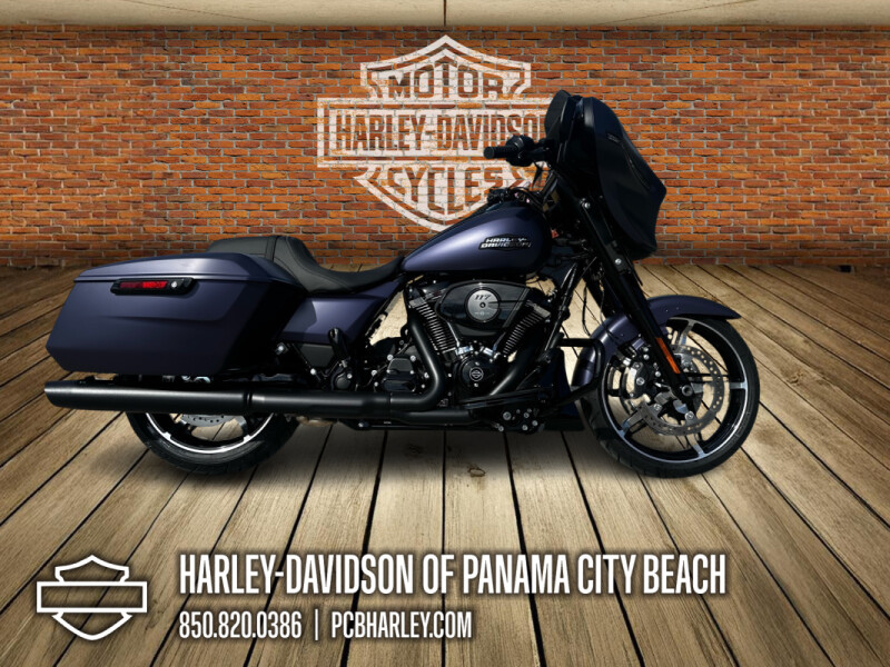 2025 Harley-Davidson<sup>®</sup> Street Glide®
