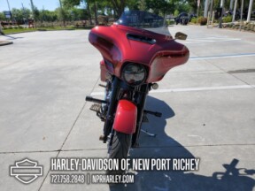 2023 Harley-Davidson<sup>®</sup> Street Glide<sup>®</sup> thumb 3