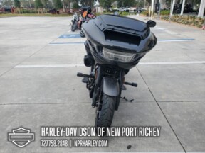 2025 Harley-Davidson<sup>®</sup> CVO™ Road Glide® ST thumb 3