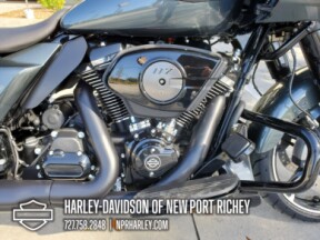 2025 Harley-Davidson<sup>®</sup> Road Glide® thumb 0