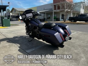 2025 Harley-Davidson<sup>®</sup> Street Glide® thumb 1