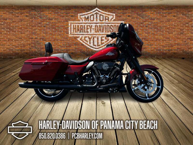 2025 Harley-Davidson<sup>®</sup> Street Glide®