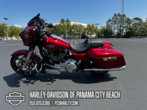 2025 Harley-Davidson<sup>®</sup> Street Glide® thumb 0