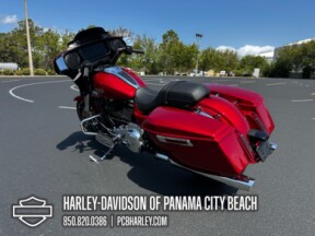 2025 Harley-Davidson<sup>®</sup> Street Glide® thumb 1