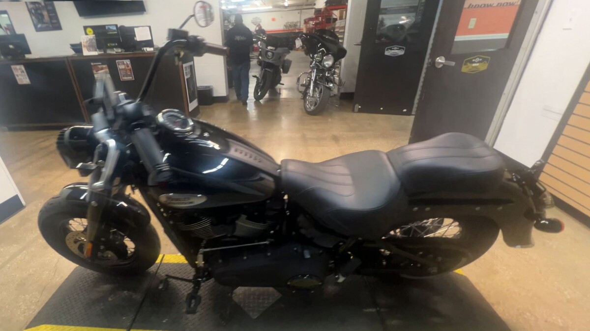 2024 Harley-Davidson Heritage Classic FLHCS - Photo 9