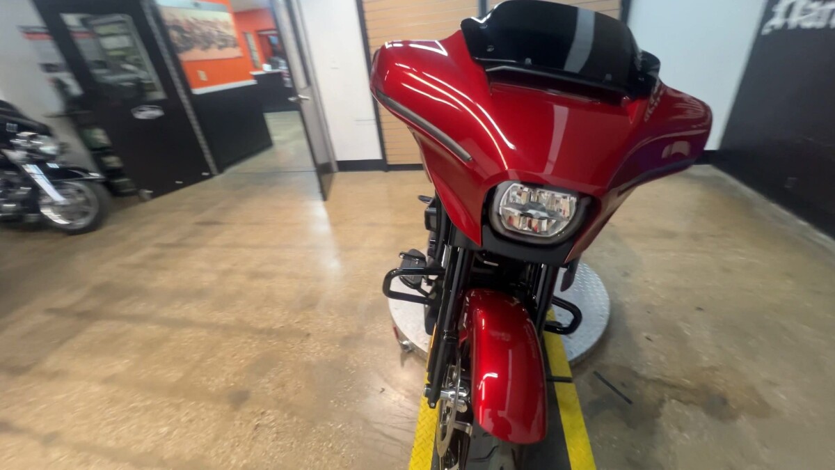 2025 Harley-Davidson Street Glide FLHX - Photo 7
