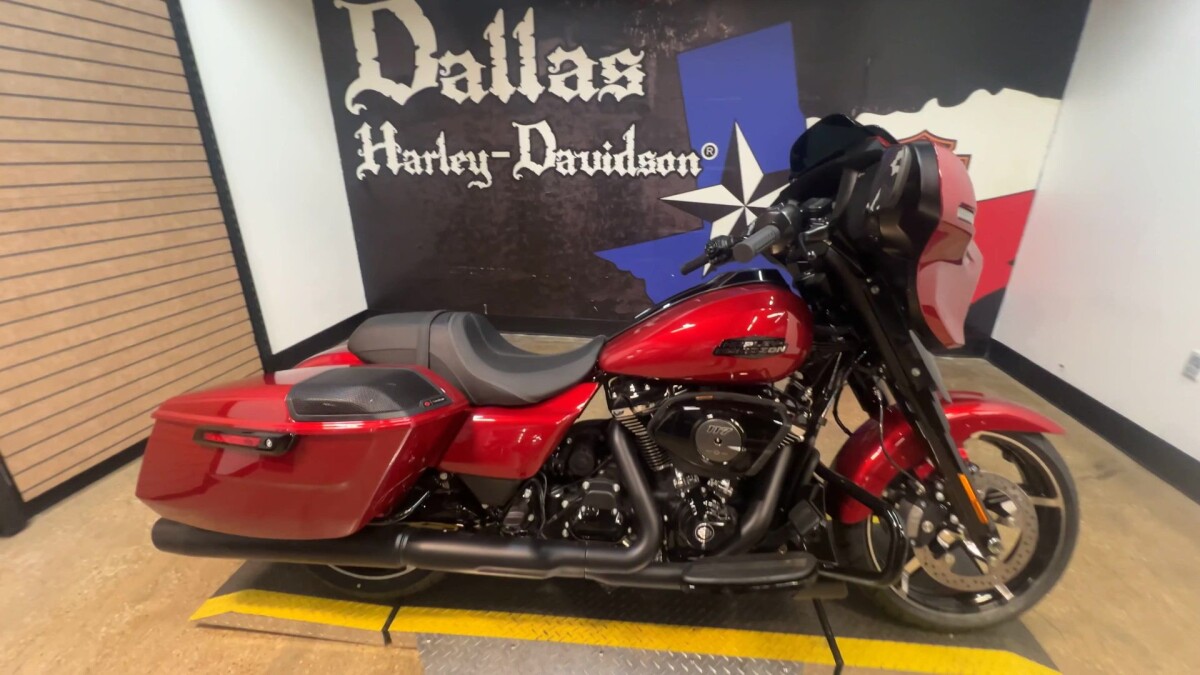 2025 Harley-Davidson Street Glide FLHX - Photo 5
