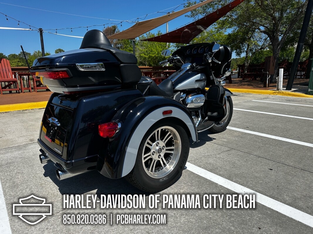 2019 Harley-Davidson Tri Glide Ultra - Photo 2